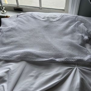 White fish net crop top